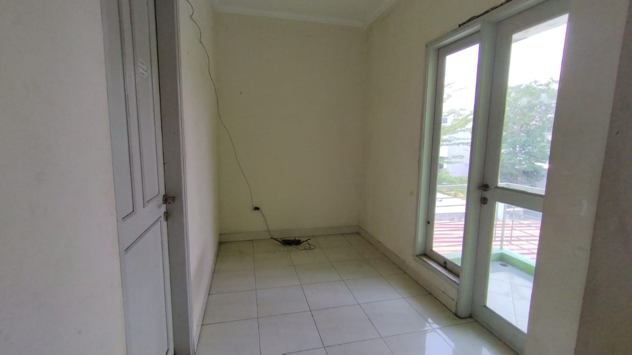 DiSewakan Rumah di Cluster Fresno Deltamas